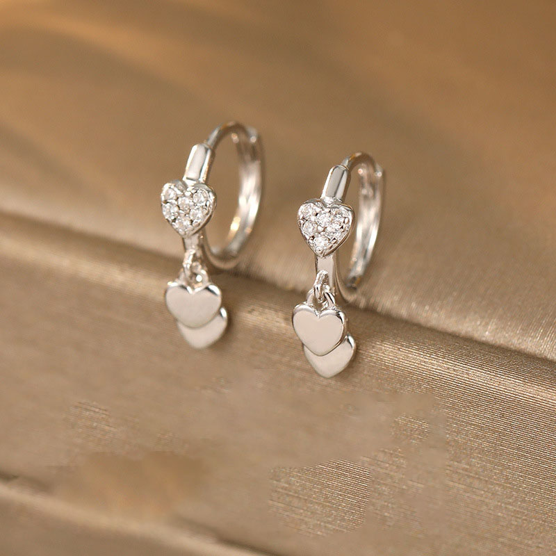 925 Sterling Silver Heart Zirc - مراجعة Chrome Hearts Ring وسعره