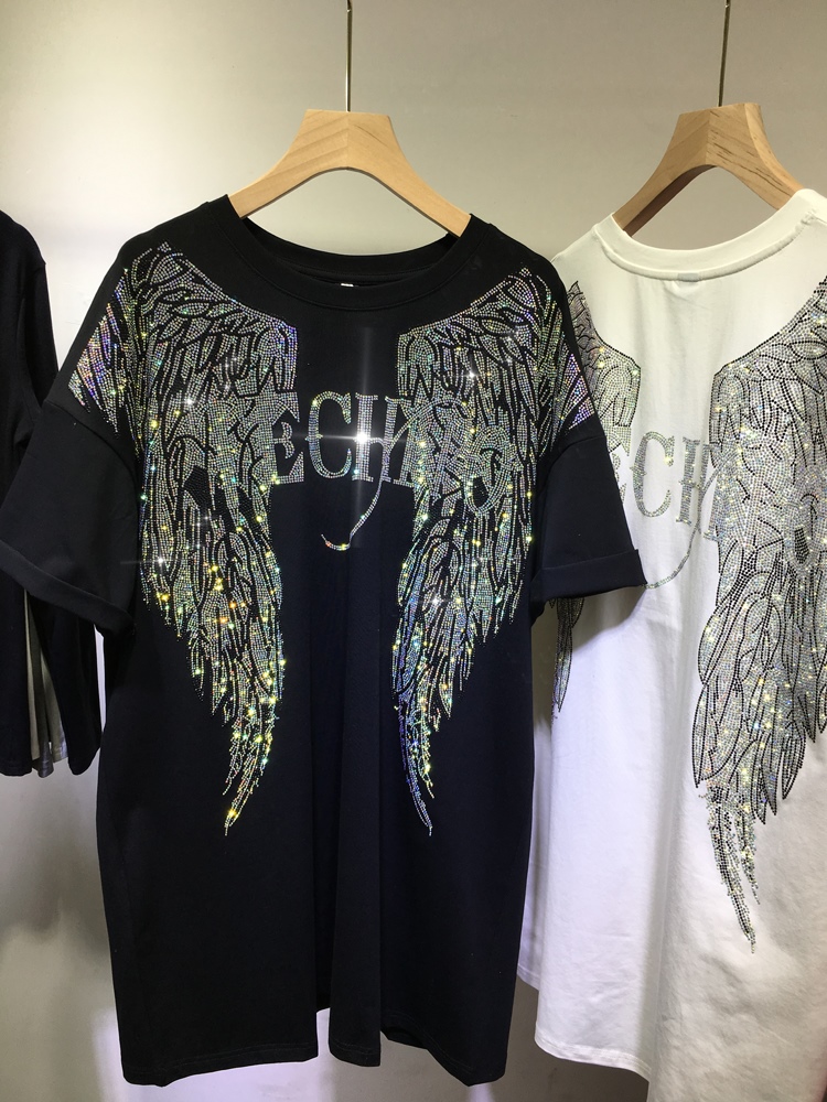 L-4XL Oversize Rhinestone Ange - مراجعة Streetwear Clothing Brands وسعره
