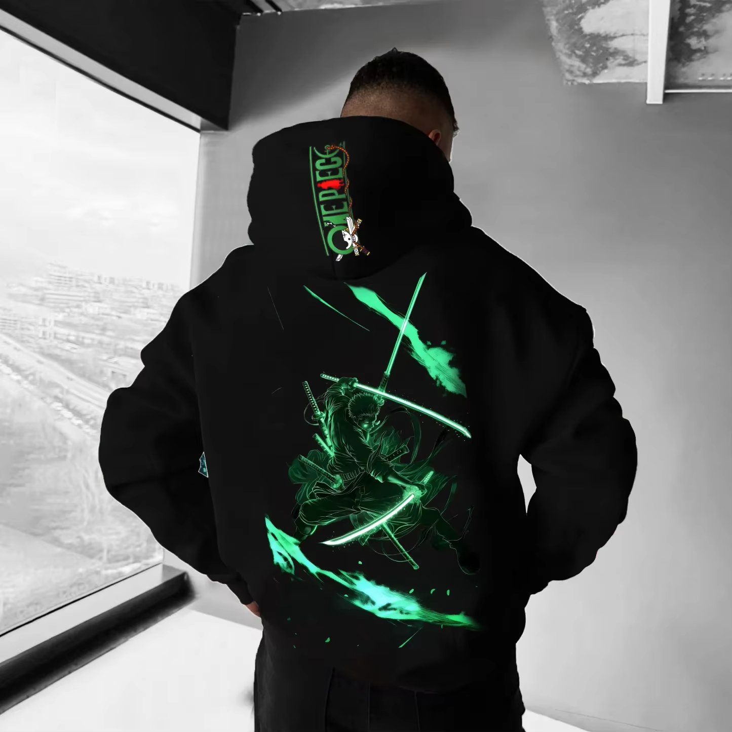 Anime One Piece Zoro Vintage O - مراجعة Streetwear Brand Y2K وسعره