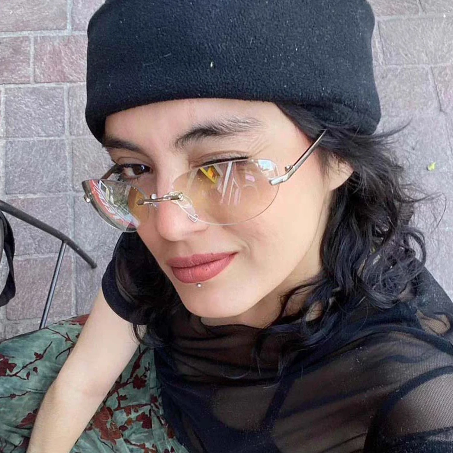 Trendy Frameless Sunglasses Wo - مراجعة Streetwear Brand Y2K وسعره