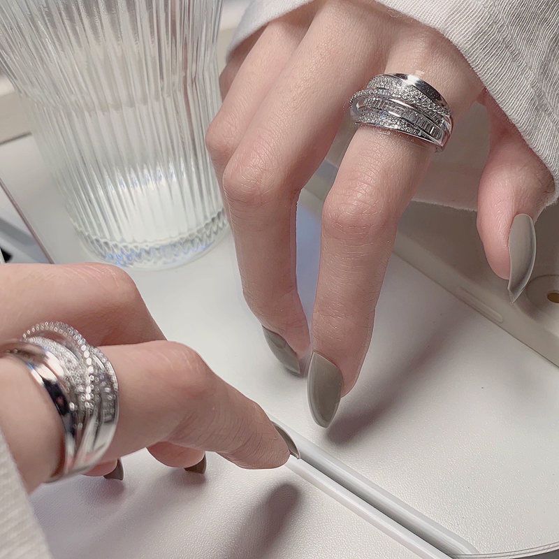 2025 New Silver Color Rhinesto - مراجعة Chrome Hearts Ring وسعره