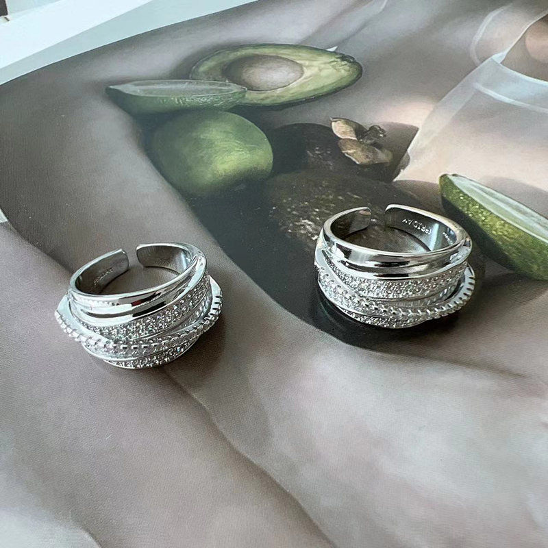 2025 New Silver Color Rhinesto - مراجعة Chrome Hearts Ring وسعره