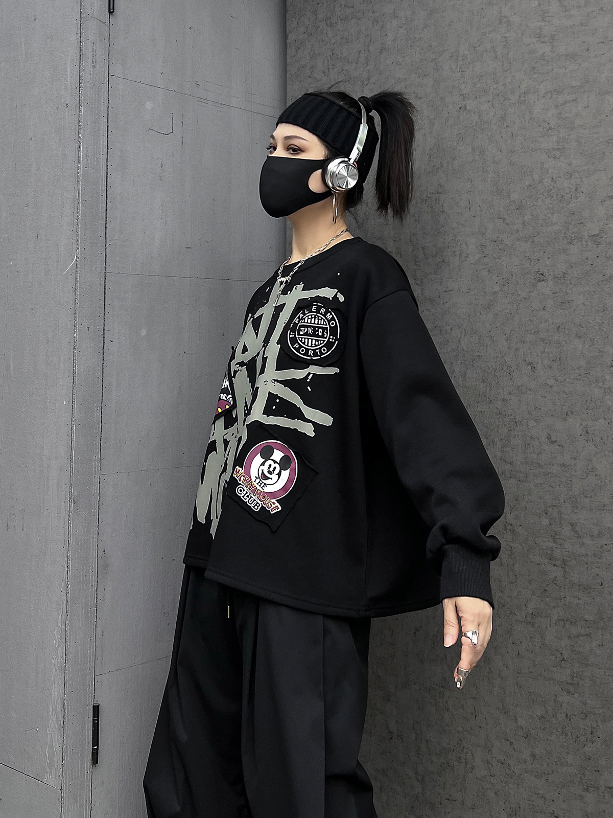 Cool Black Street Style Women' - مراجعة Streetwear Brand Hoodies وسعره